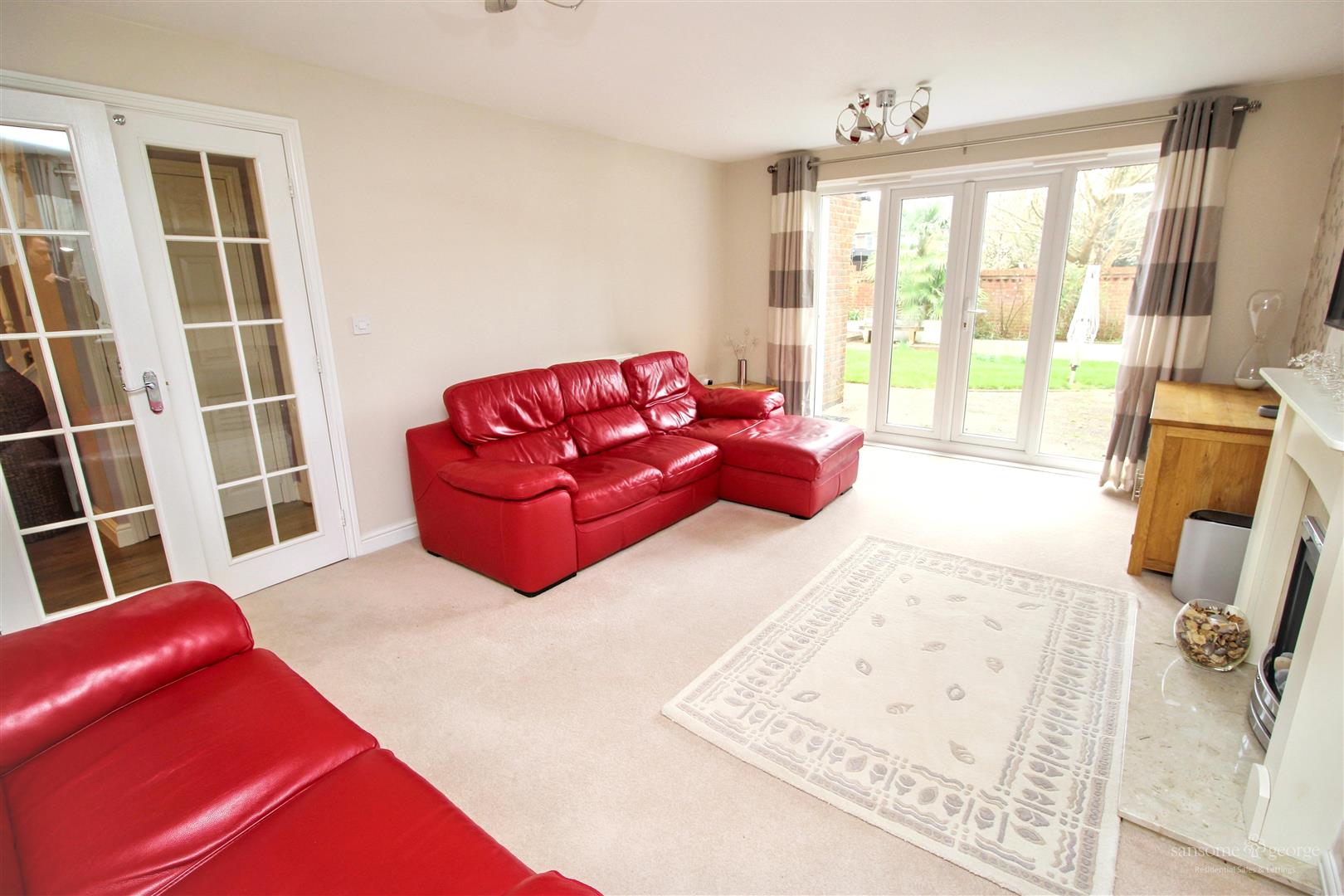 Clarendon Rise, Tilehurst, Reading